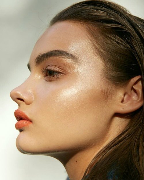 make up trends, dewy look