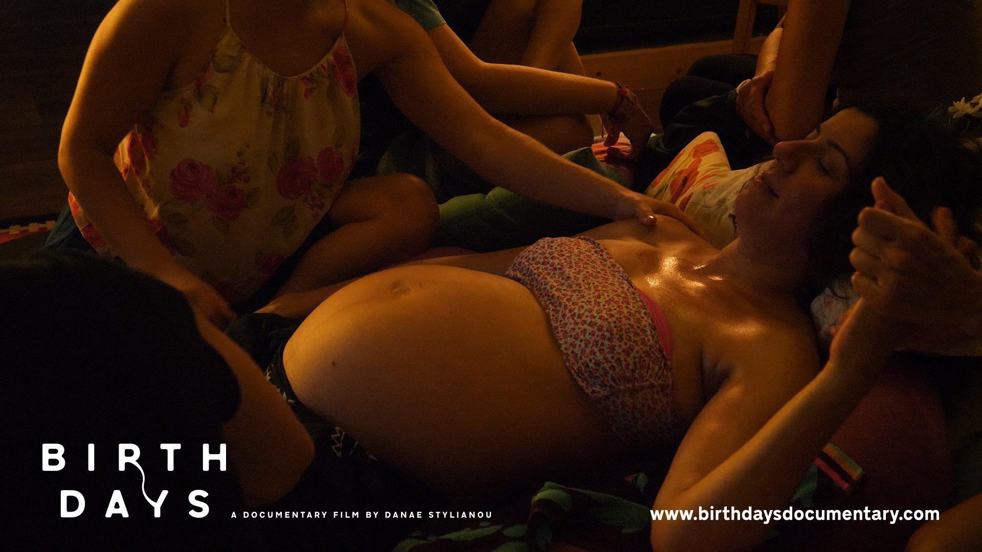 «Birth Days»: Η διαδικασία του τοκετού με κινηματογραφική άποψη (Βίντεο)