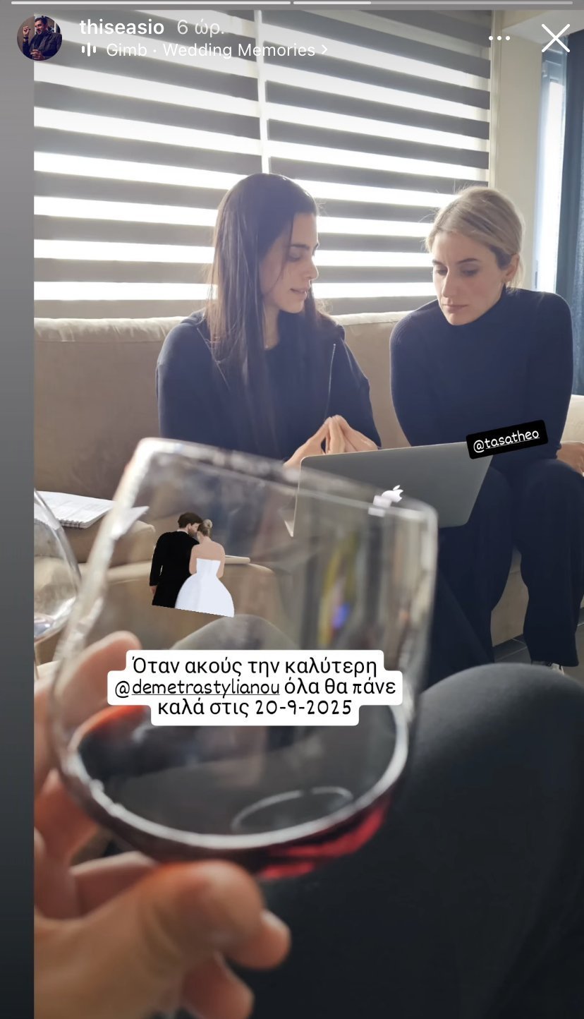 Ξ