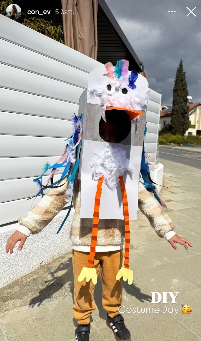 ξ  