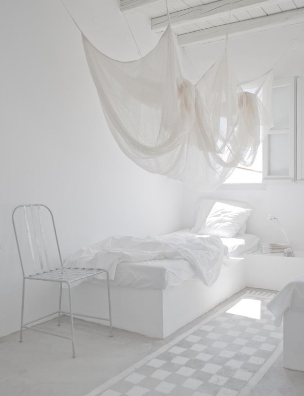 WHITE2