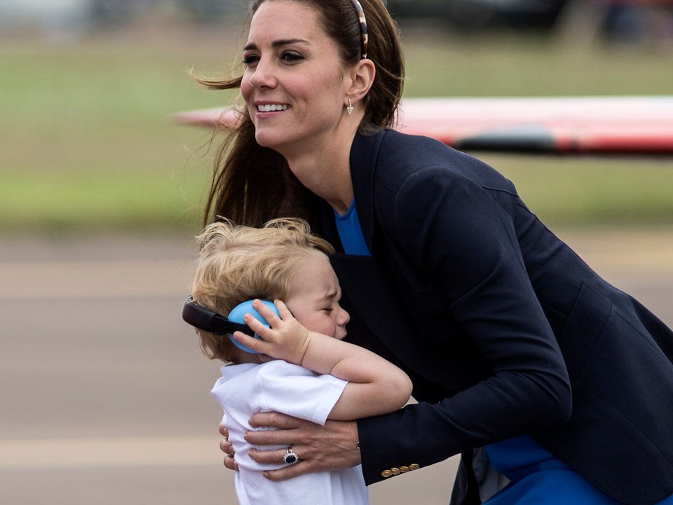 KATE WILLIAM 