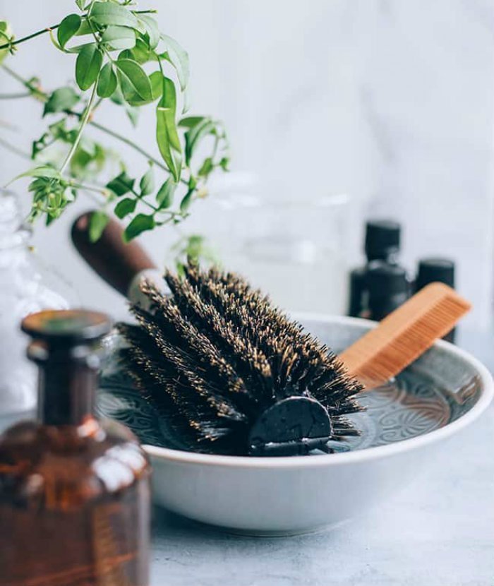 beauty, tips, soak, hair brush