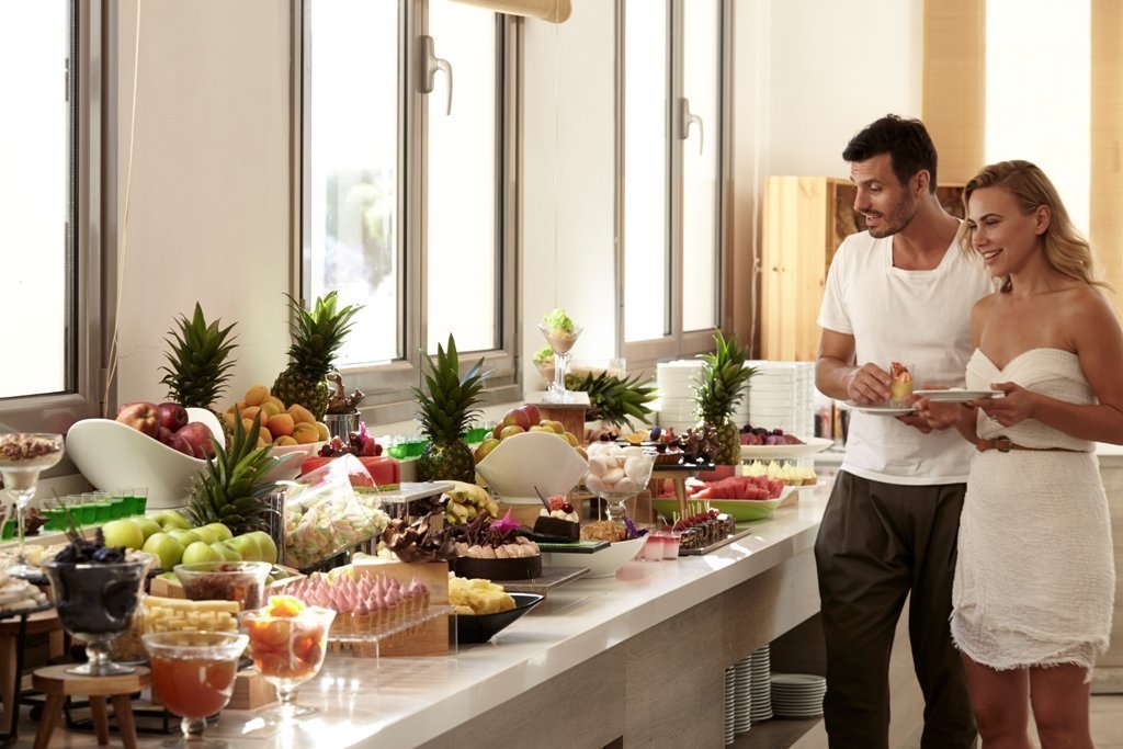 LOUIS HOTELS 