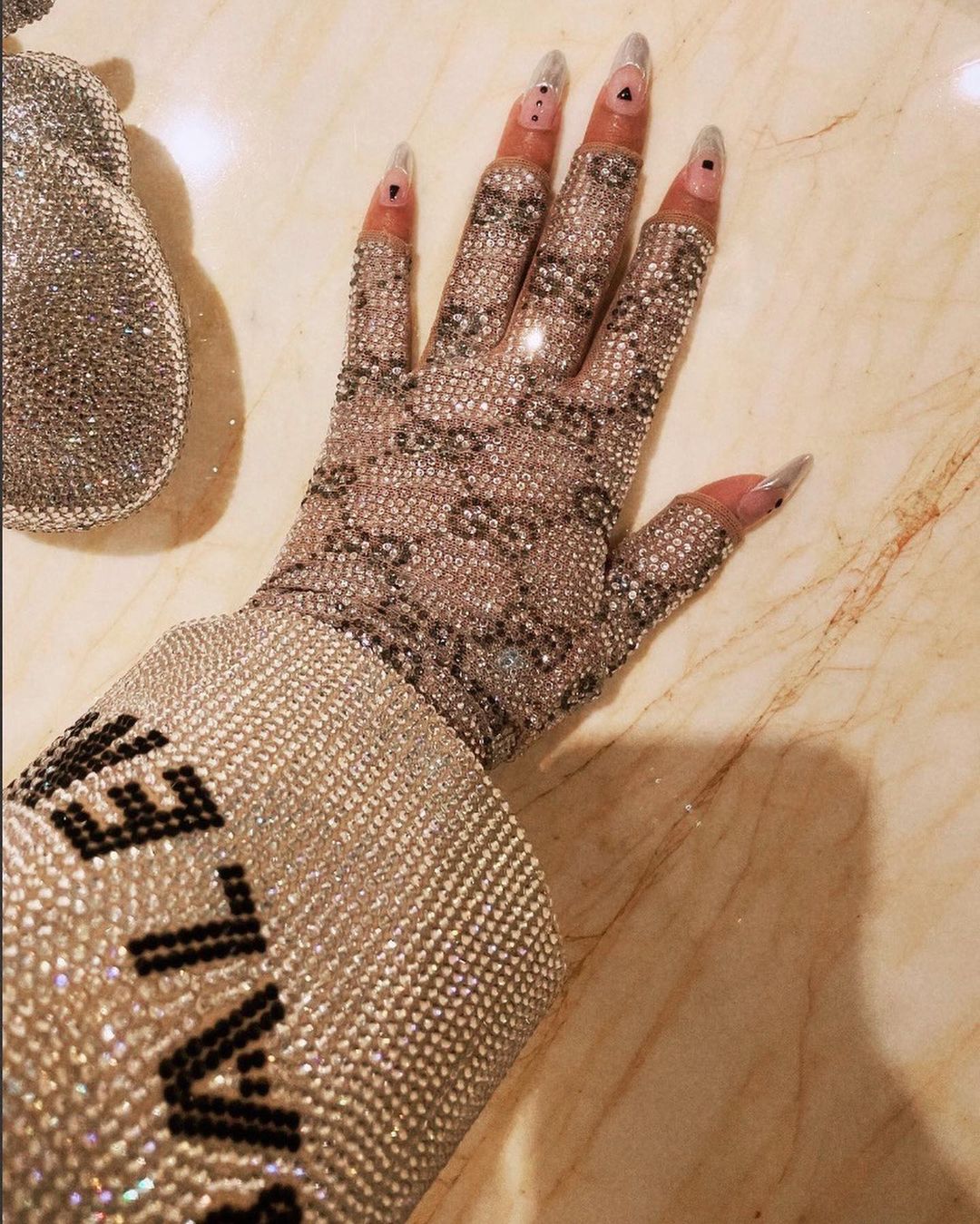 Beyonce metallic nails