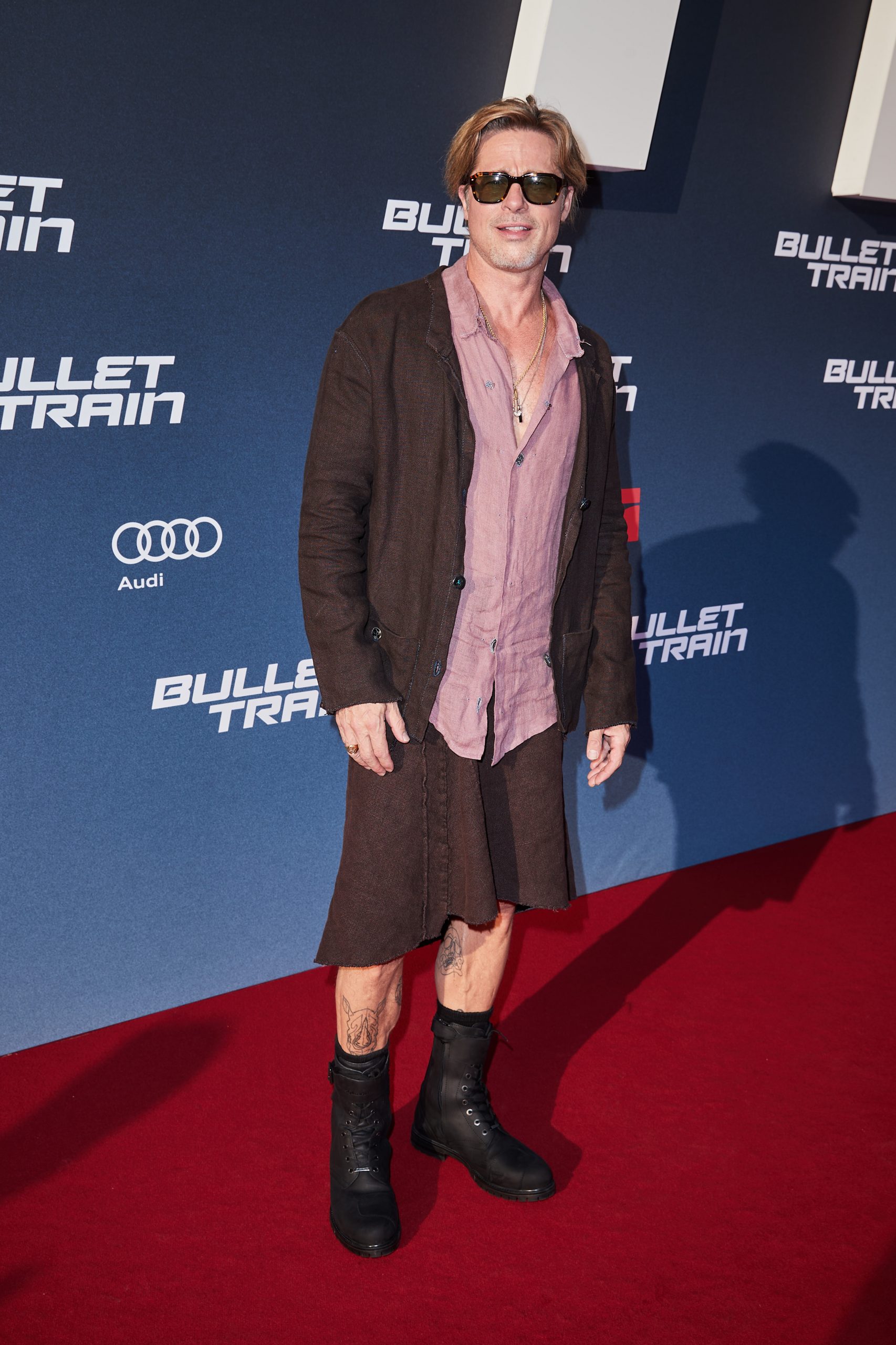 Brad Pitt skirt suit