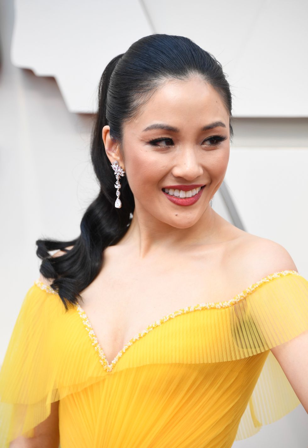 Constance Wu beauty looks Oscars 2019