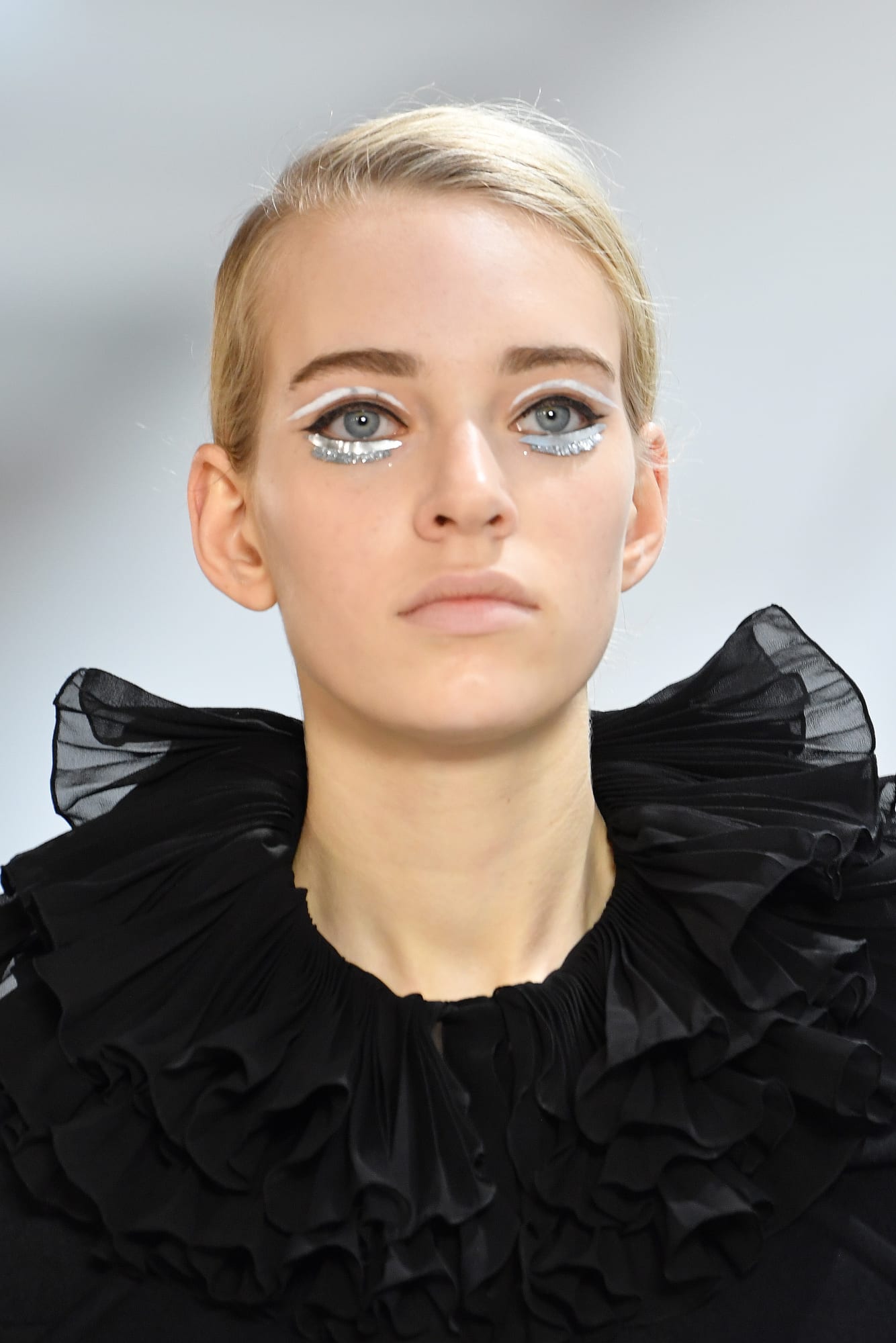 Giambattista Valli makeup fall 2019