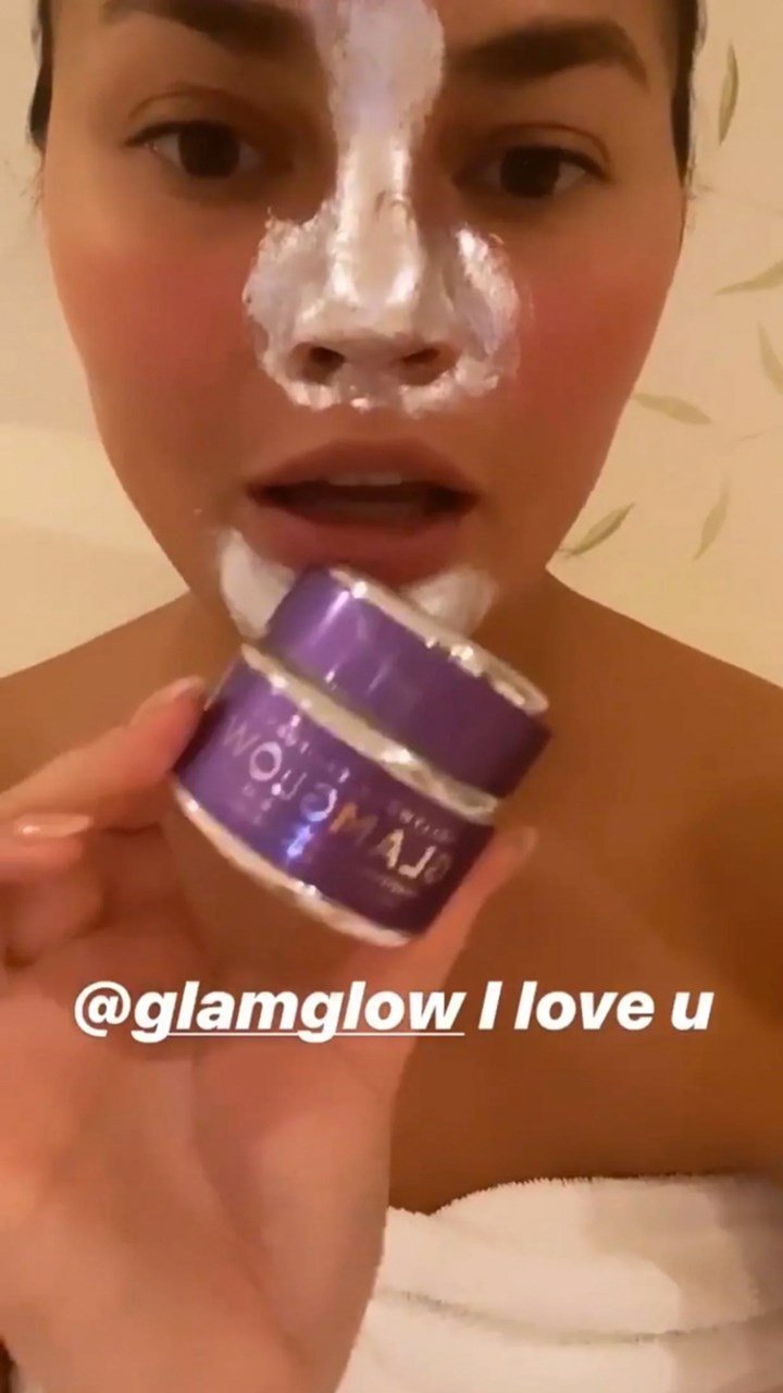 Chrissy Teigen Glam Glow beauty mask