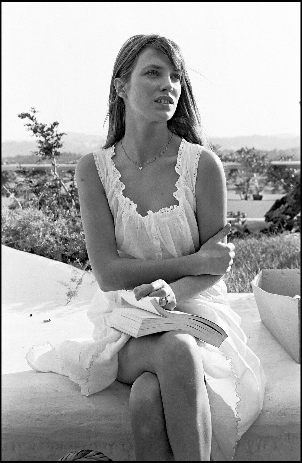 Jane Birkin style