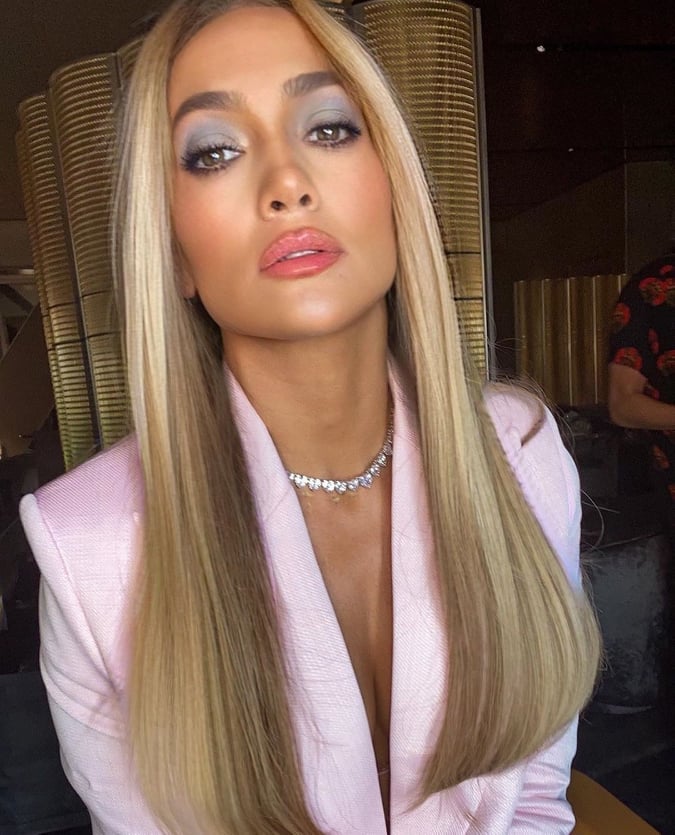 Jennifer Lopez Maluma video hair styles