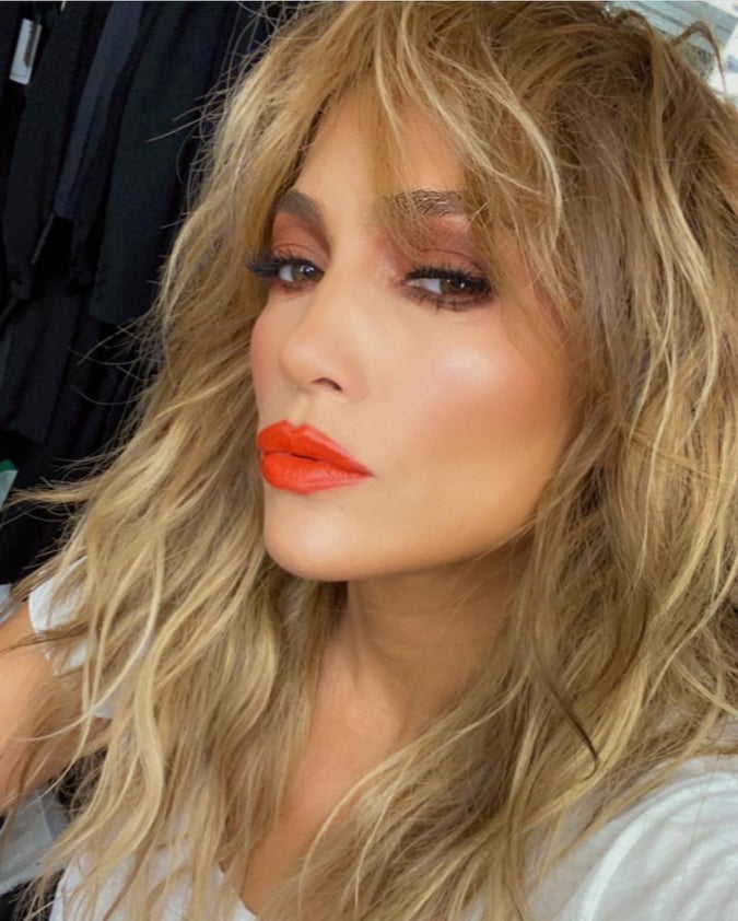 Jennifer Lopez Maluma video hair styles