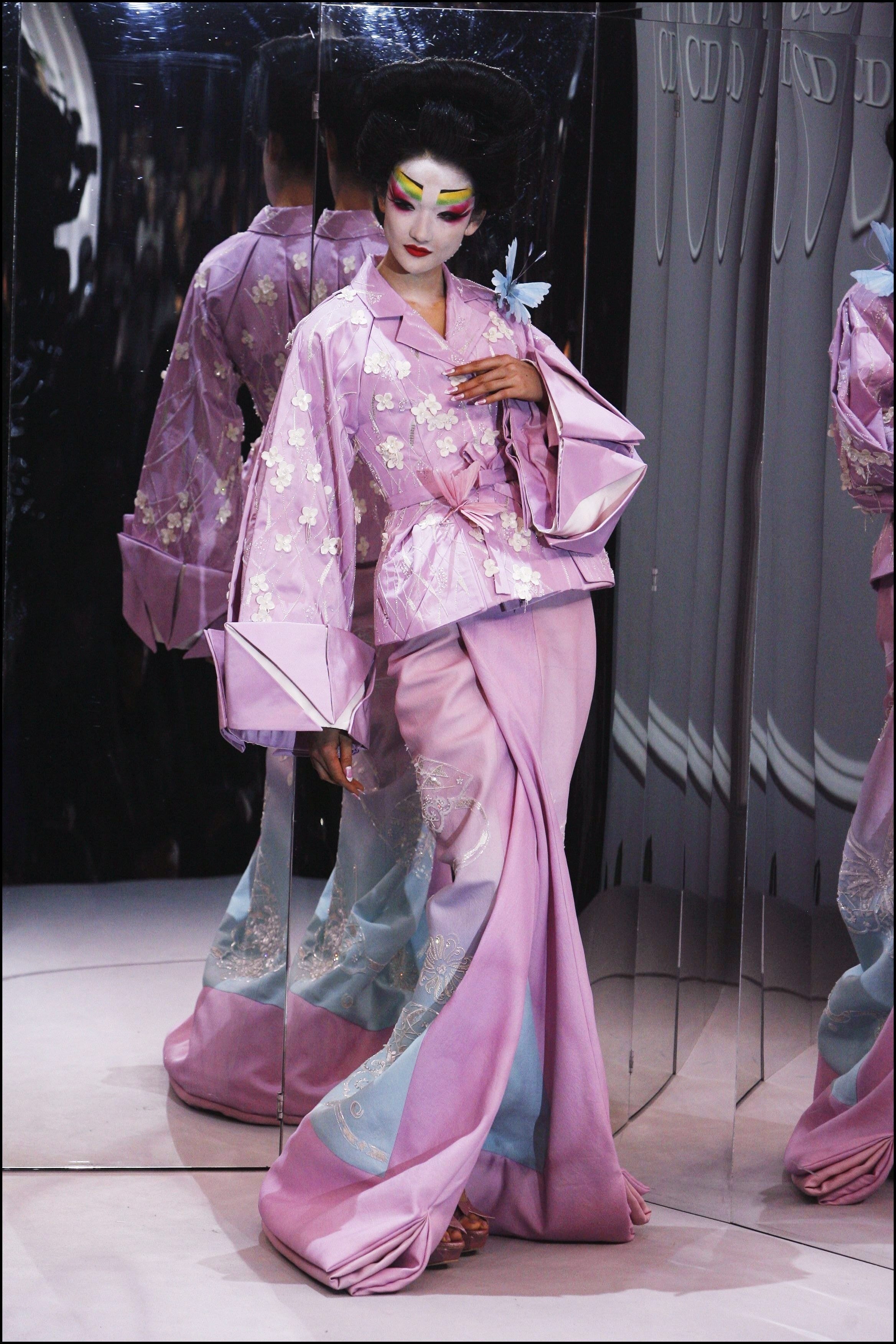 Kimono V&A exhibition