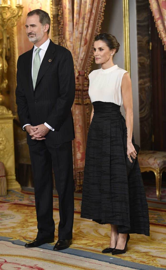 Queen Letizia H&M skirt