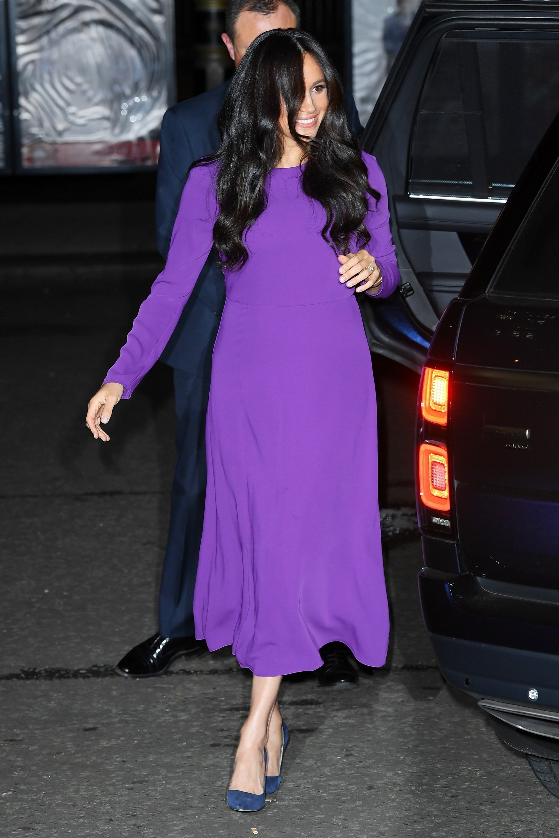 Meghan Markle purple dress