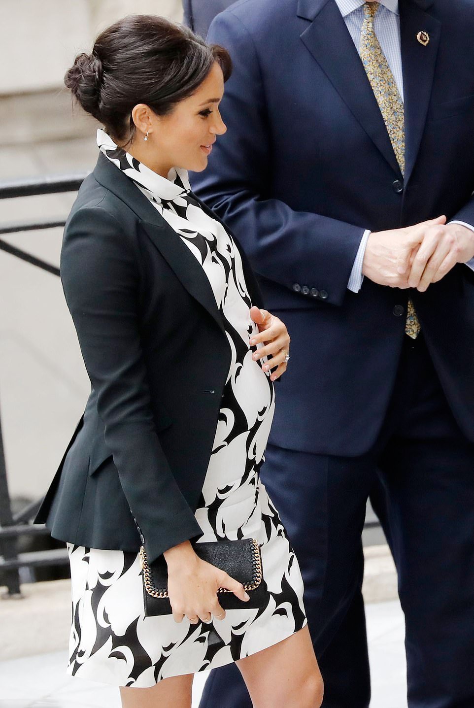meghanmarklewomensdaylook