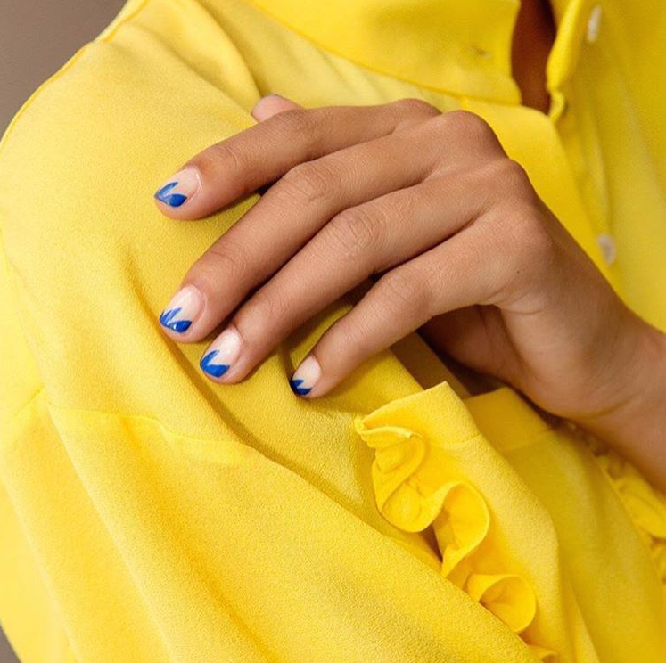 nail trend waves
