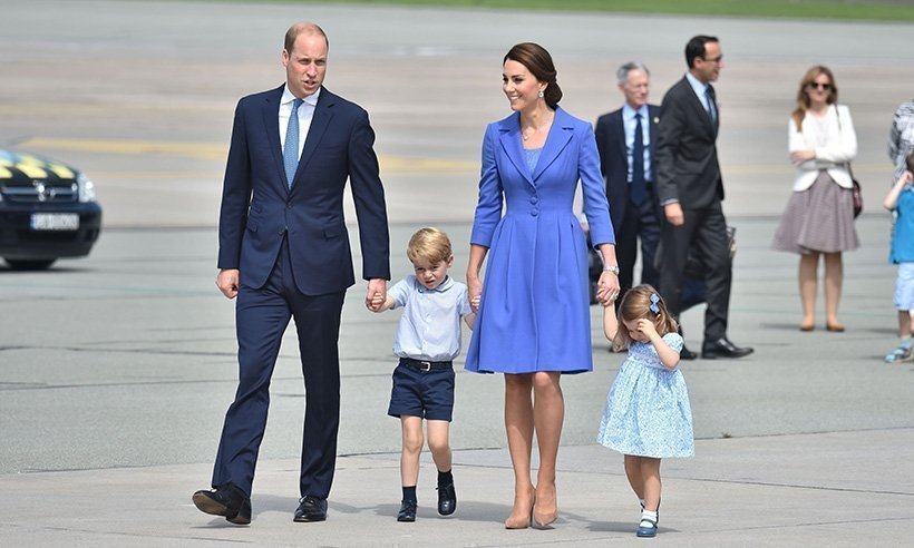 KATE WILLIAM 