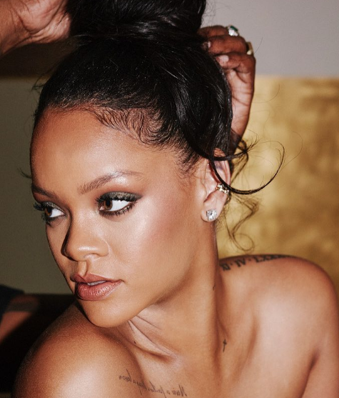 Rihanna makeup