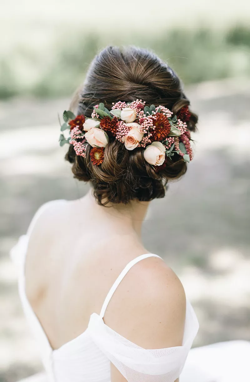 bridal messy updos 2020