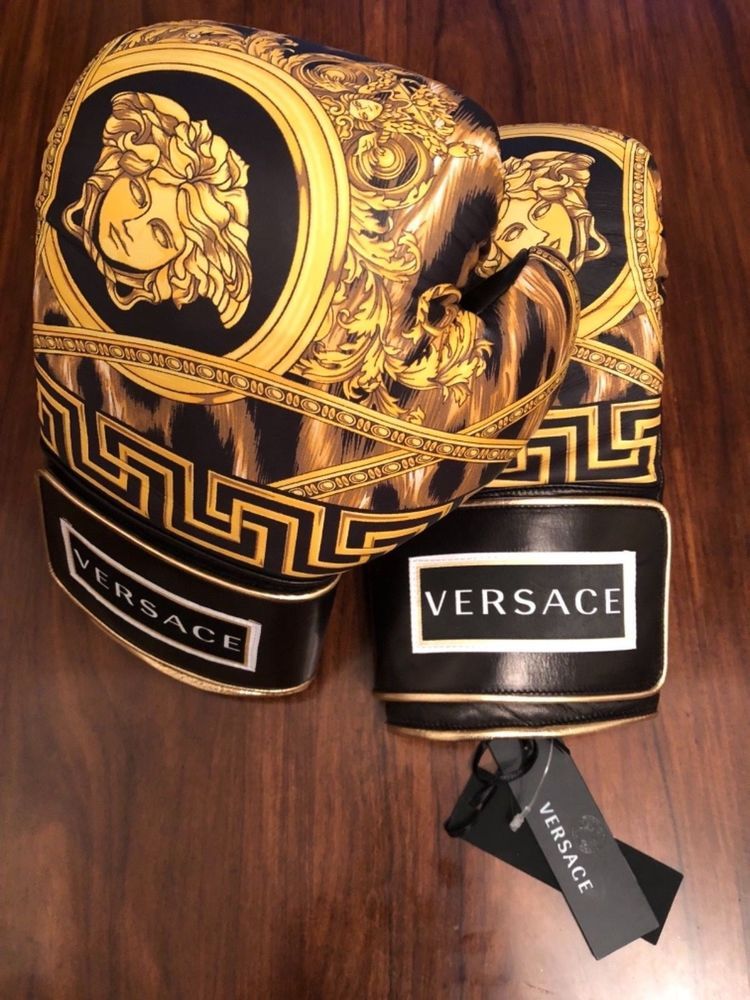 versace lamslaand